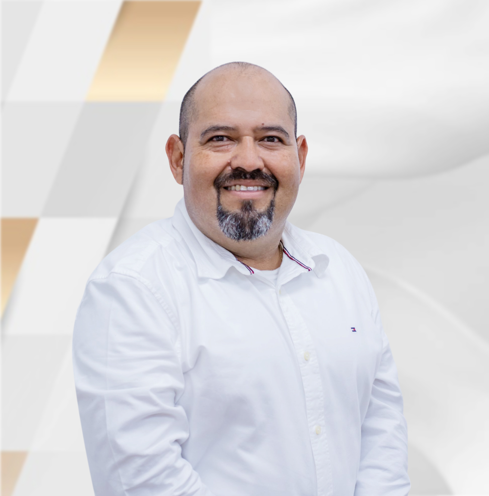 Lic. Irham Alejandro Torres Escobedo