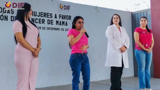 Plática sobre la prevención y detección oportuna del Cáncer de Mama