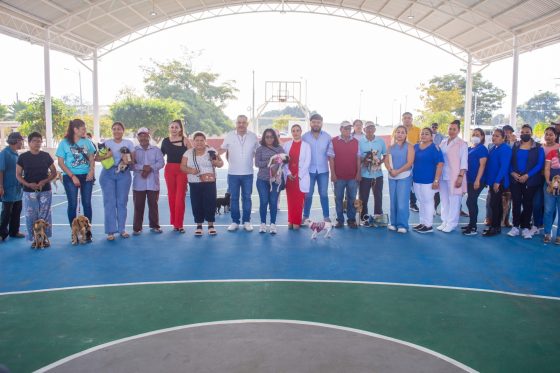 REALIZA AYUNTAMIENTO VACUNACIÓN ANTIRRÁBICA CANINA Y FELINA