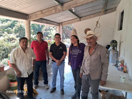 DIRECCIÓN DEL CAMPO MUNICIPAL REALIZA RECORRIDO EN COMUNIDADES PARA PREVENCIÓN DEL GUSANO BARRENADOR